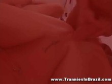 7 esposas calientes ponen los cuernos a sus maridos mariquitas y follan y chupan una gran polla y comen creampies BBC inter
