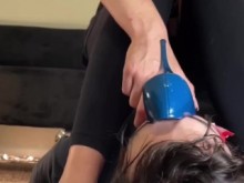 Asfixiada por pies PERFECTOS después de 5 horas con tacones: adoración de pies, esclavo de pies, reposapiés