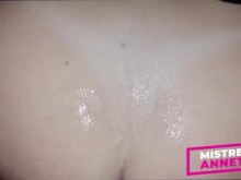 TIPO CONSIGUIENDO LA PRIMERA VINCULACIÓN. LA SEÑORA ANETTE FOLLA SU AGUJERO ANAL. ENTRENAMIENTO ANAL FEMDOM