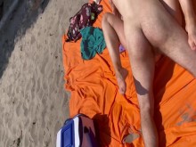 Marido Filma Esposa Follando En La Playa - Jugosa