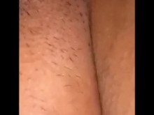 Trio cornudos esposa se folla al compañero de trabajo y a su marido entre turnos