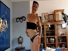 Esposa alemana madura folla con el joven de al lado