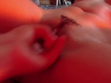Una yegua marroquí egipcia a la que le lamen cuenta un vídeo y se folla al amigo de su marido ???????????????? me gusta tocarle el coño