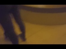 Filmando esposa caliente saliendo con un gran pene negro