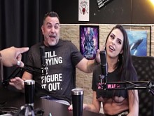 Tiene un fetiche del swing y trató de encontrar una manera de contárselo a su novia y su reacción... - Paloma y André Eu y Minha Rainha