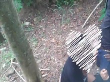 Casal Sapeca RJ Follando en medio del bosque - Video completo en Xvideos Red