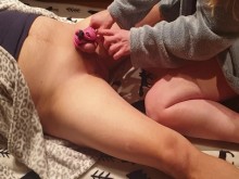 Su pequeño masaje de polla