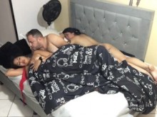 Sorprendo a mi novio follando con mi mejor amiga