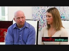 Reality show estadounidense sobre swingers primerizos a quienes les gusta compartir sus experiencias de intercambio.