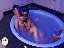Jugué a agarrar los jabones en la bañera: ¡Homenaje a GUGU O Rei da Putaria en la televisión brasileña!