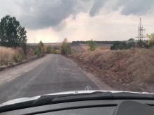 "BIEN PARA, QUIERO SEXO, DÉJAME AHORA COMENZAR A CHUPARTE" RUSA Mamada Mientras Conduce UN COCHE