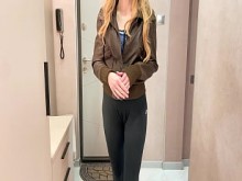 Verdadera Infidelidad Mientras La Esposa Está En El Baño - Amateur Rusa Con Conversación