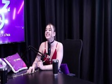 El fetiche más grande de ella es el cornudo, y sobre ser cornudo ... - Evelyn Zain Sheer & Sol;