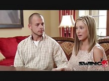 Los swingers están listos para festejar duro esta noche