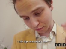 NOVIA4K. Coño patriota