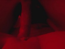 Jugando en ese lugar húmedo