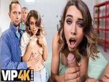 CAZA4K. Jovencita engaña a su novio con su jefe y tiene orgasmos reales
