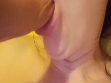 Me encanta la polla grande en mi boca