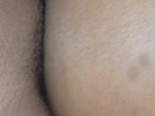 MILF tiene el coño mojado y caliente, muy sabroso para correrse