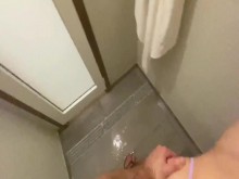 Me follé a un extraño en la piscina