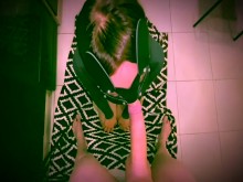 Esta suave boca estaba completamente llena de esperma caliente.