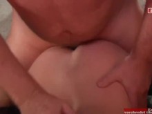 Chica normal alemana hace su primer porno