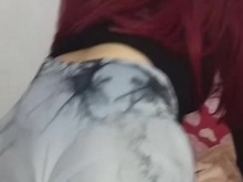 madrastra quiere probar un tapon anal