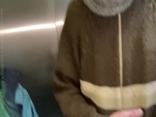 Pareja swinger invita a tomar un café a su vecino (porno argentino)