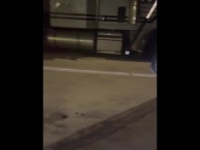 Puta en la parada de camiones.