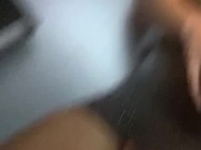 Cornudo en Gloryhole y atrapado en público