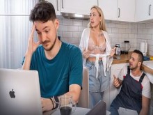 Mi marido no me satisface entonces recurro a un fontanero