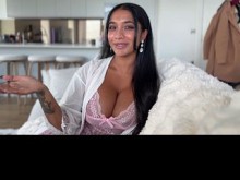 Mi amigo americano voló mientras mi marido estaba fuera para satisfacerme con su BBC - Yasmina Khan