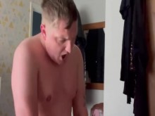 Esposa cuckquean quiere que su esposo folle y creampie a otras putas