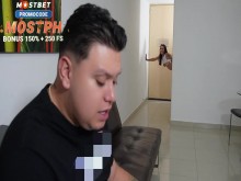 El plomero me folla y hago cornudo a mi marido parte 2 - ALLISON SWEET