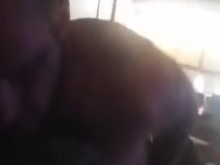 ¡Anal duro en el sofá para la hotwife Sunshyne!