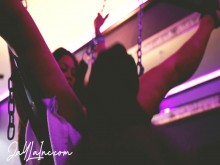 Swingers James y JayLa en el columpio sexual (Google JayLa Inc)